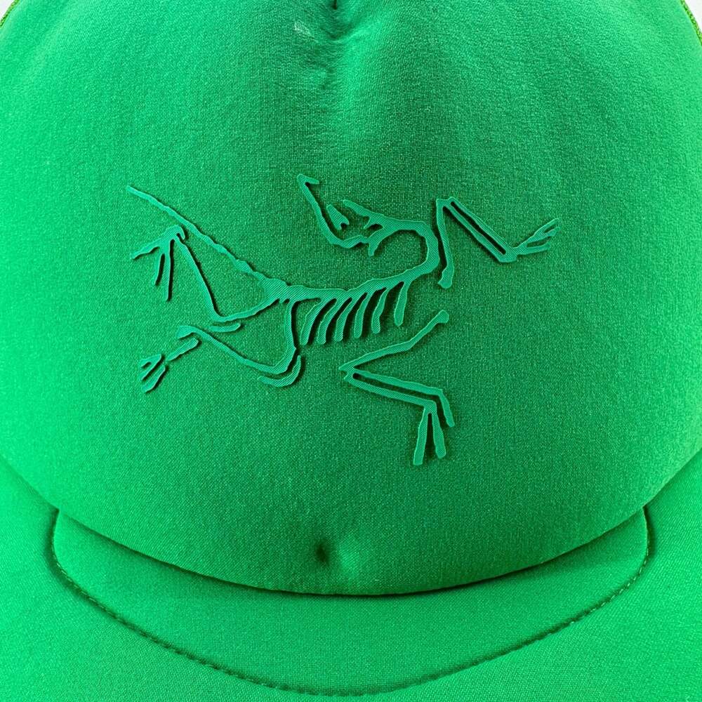 Arc’teryx Bird Trucker Hat Green Tonal Logo Mesh Snapback Cap OS